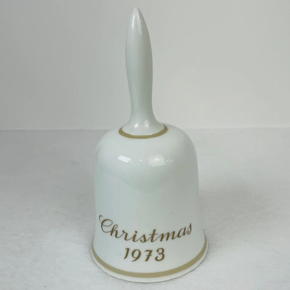 Berta Hummel Christmas 1973 Bell Nativity Schmid West Germany Limited Edition